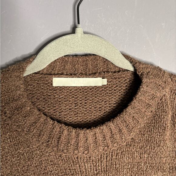 One Grey Day Brown Long Sleeve Cropped Tight Knit Sweater Size XS - Picture 4 of 7